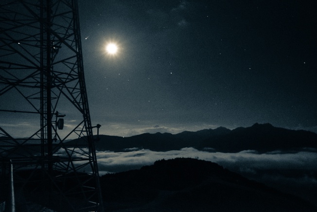 Night view from the Venet Gipfelhütte.